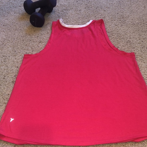 Old navy Pink run the world tank size Large - Picture 4 of 4